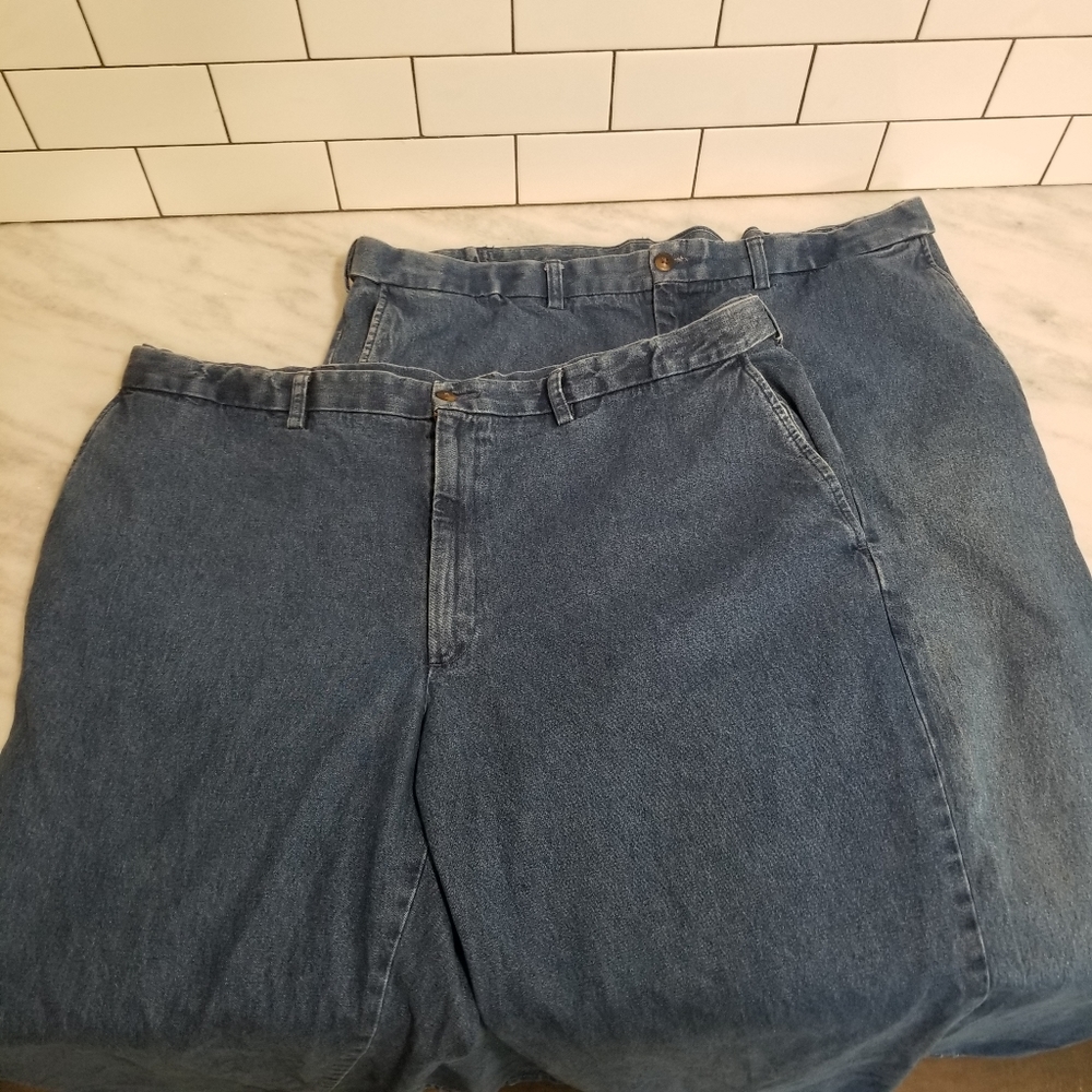 Lot of Two Pairs of Men's Haggar 42X30 Jeans